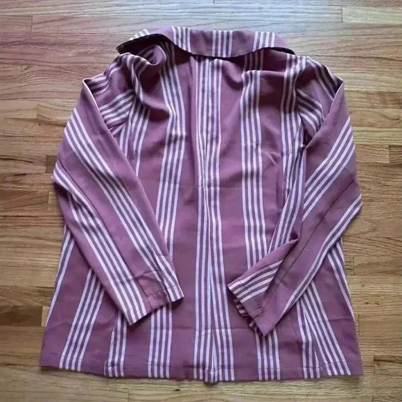 NWT Torrid Lightweight Boyfriend Blazer Size 0/LARGE Boyfriend Fit - Picture 4 of 7